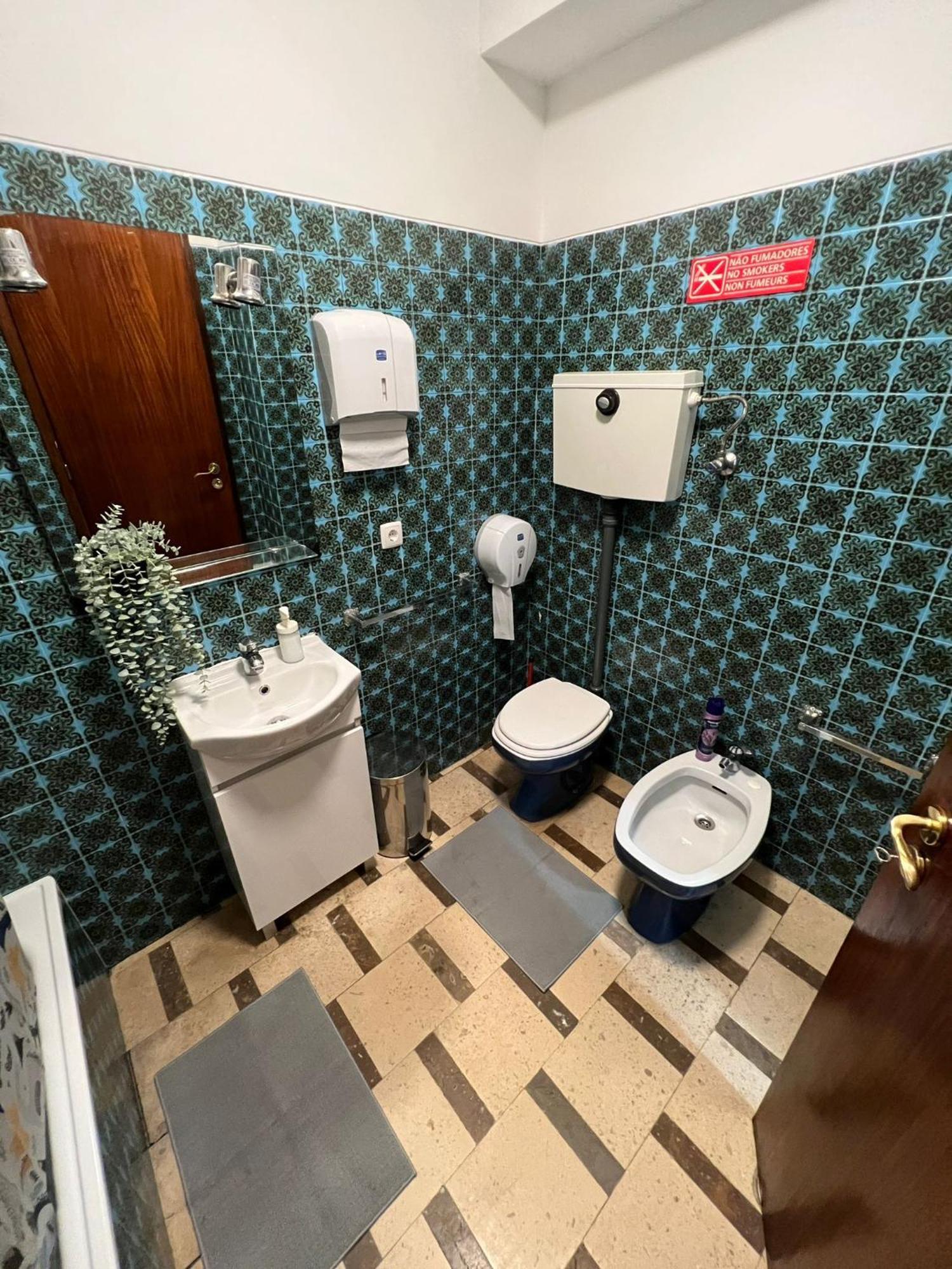 Pilar Hostel - Rua De Santa Catarina - بورتو المظهر الخارجي الصورة