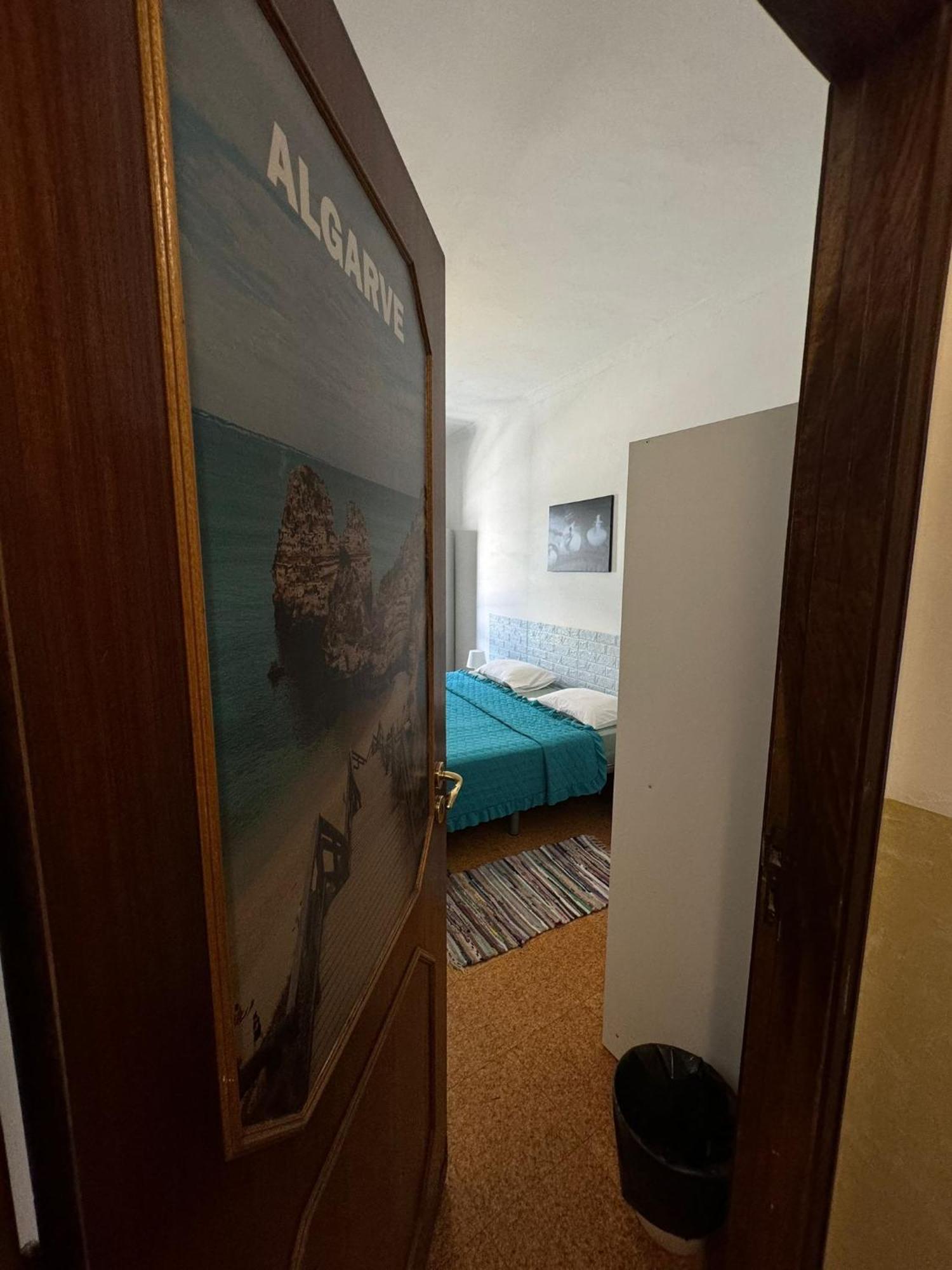 Pilar Hostel - Rua De Santa Catarina - بورتو المظهر الخارجي الصورة